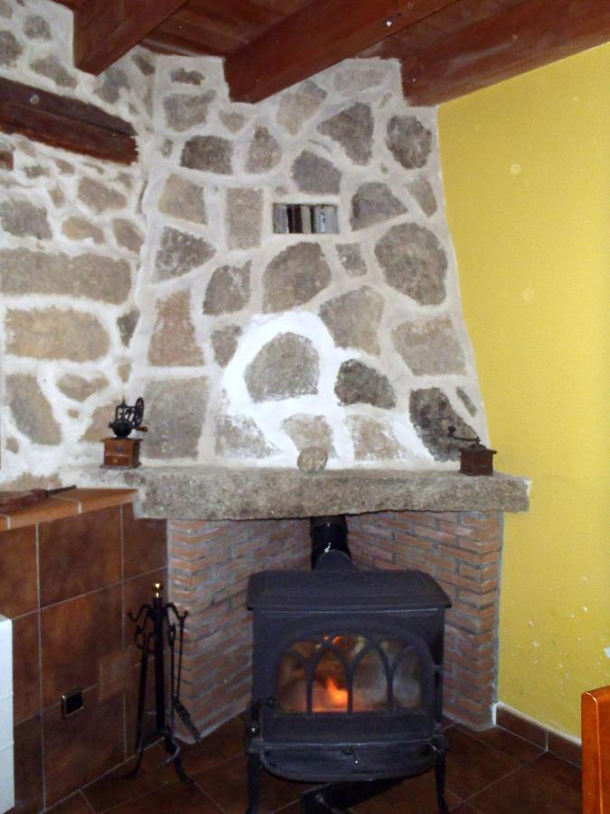 Casa Rural Tio Carlillos Хойос дел Еспино Екстериор снимка