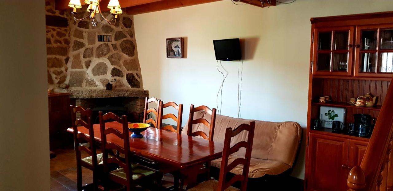 Casa Rural Tio Carlillos Хойос дел Еспино Екстериор снимка