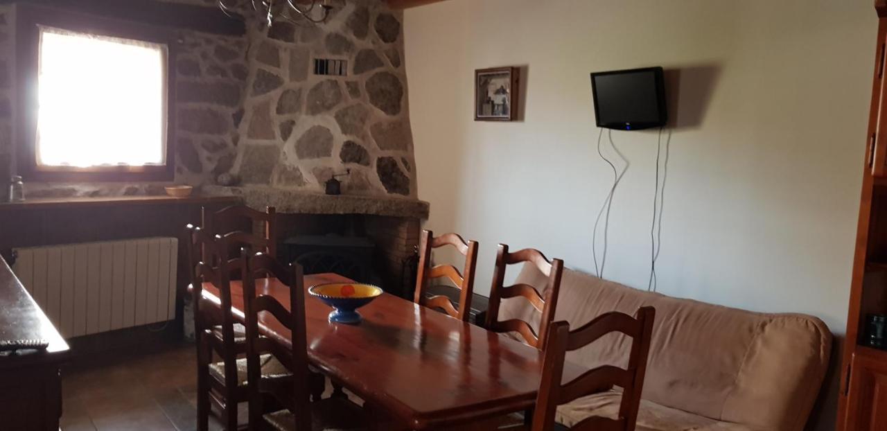 Casa Rural Tio Carlillos Хойос дел Еспино Екстериор снимка